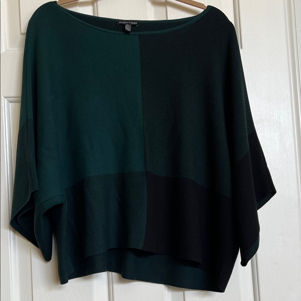 Eileen Fisher tops / sweater
 ( loose / flowy )